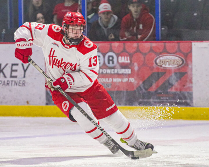 UNL Hockey Player with Air Force ROTC 